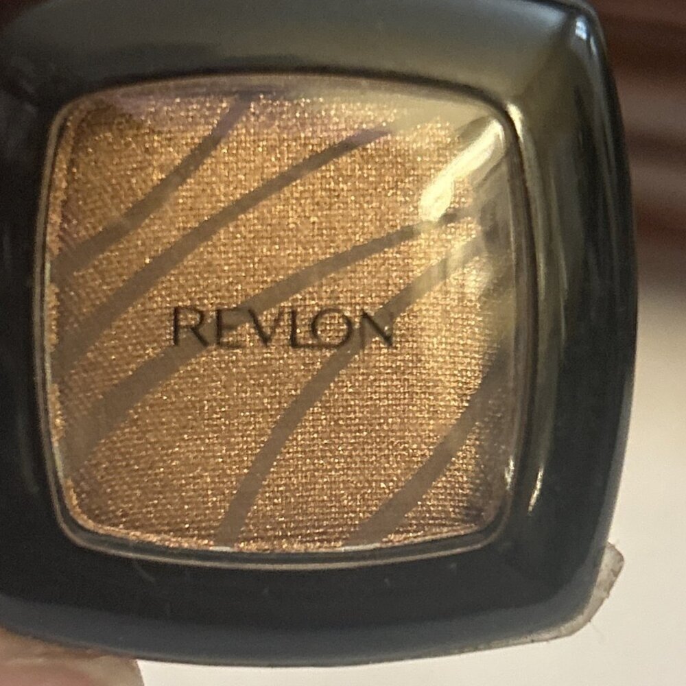 Revlon Eye Shadow In Chocolush Limited Edition .06oz New Sealed W